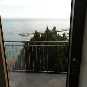 Nido Sul Mare Bed & Breakfast Alassio